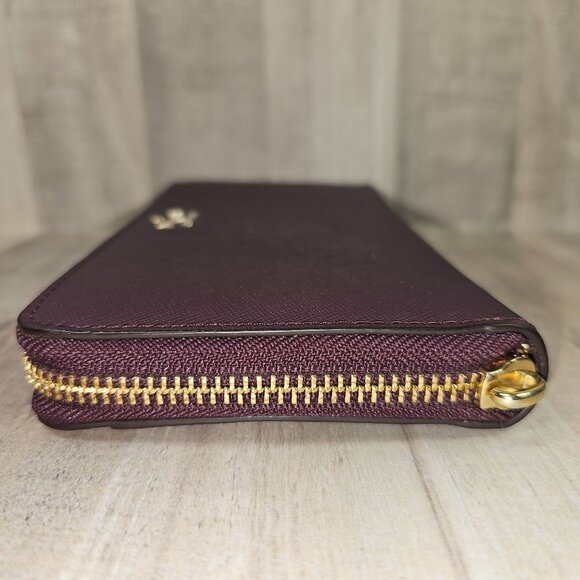 Kate Spade Purple Wallet Missing Outer Zipper Pull - Picture 5 of 8